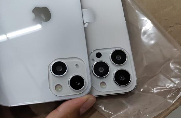 江汉苹果手机维修分享iPhone 13‌机模长什么样 